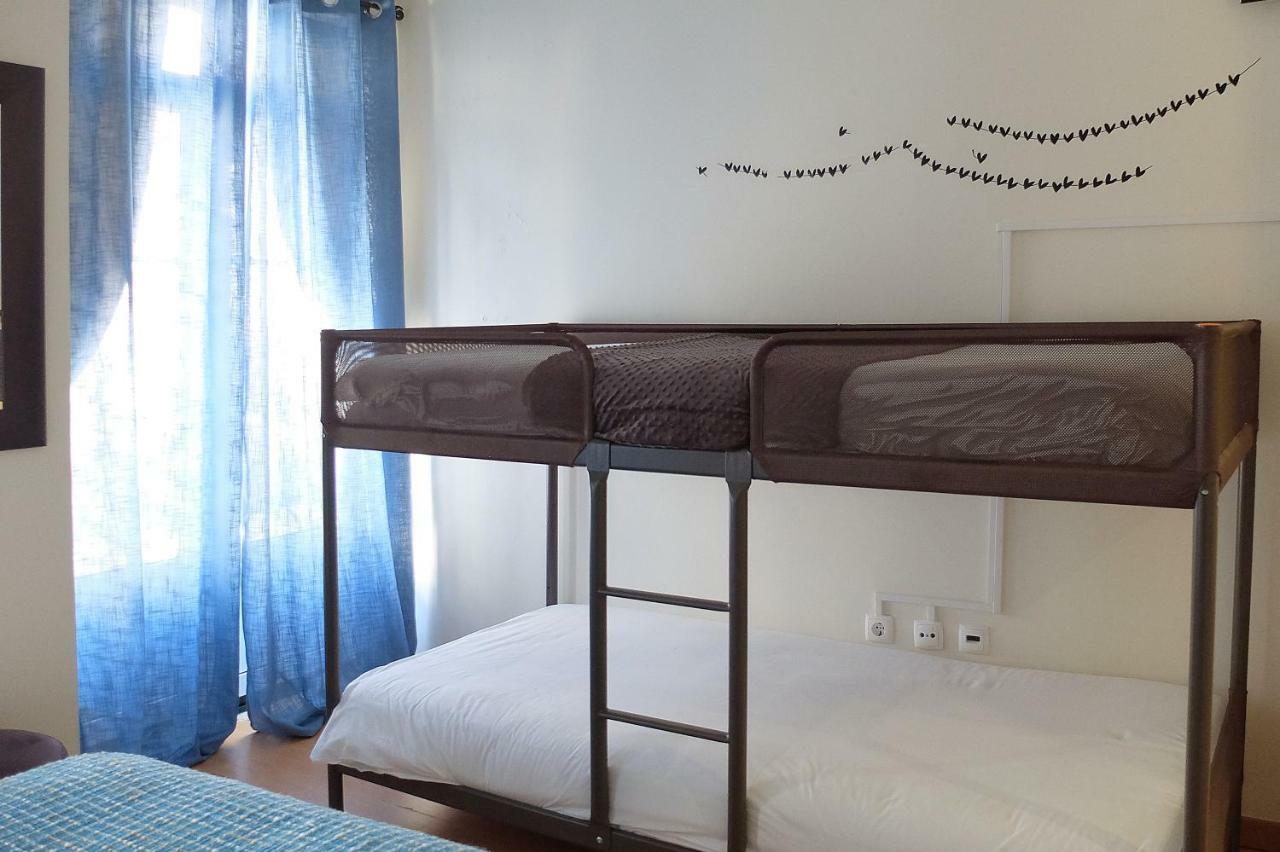 Family House Hostel Aveiro Luaran gambar