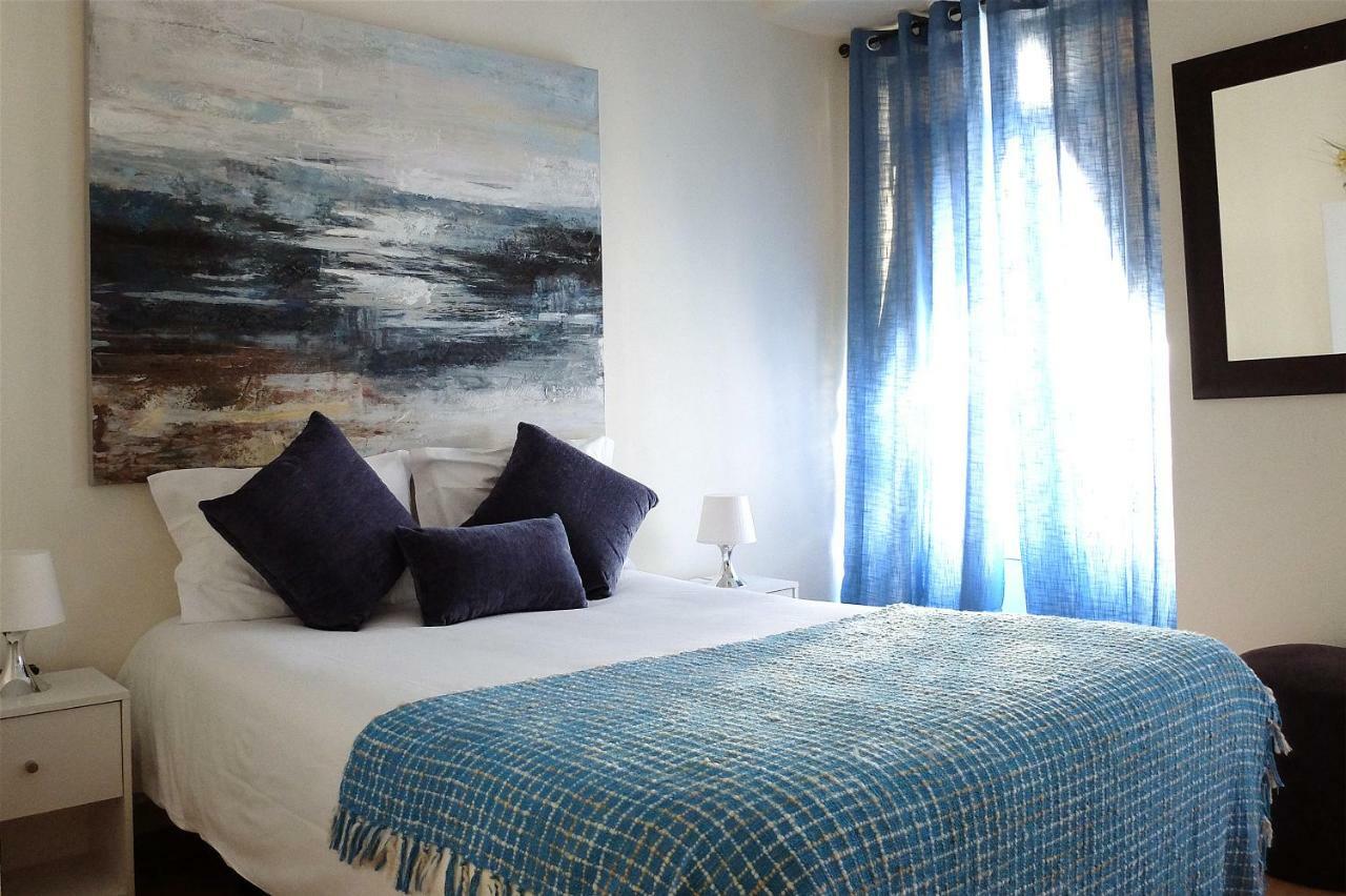Family House Hostel Aveiro Luaran gambar