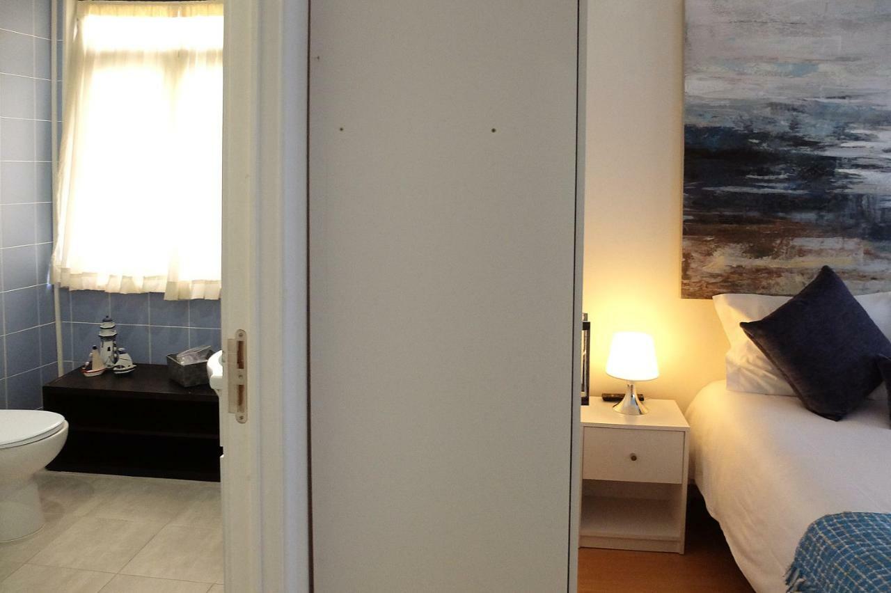 Family House Hostel Aveiro Luaran gambar