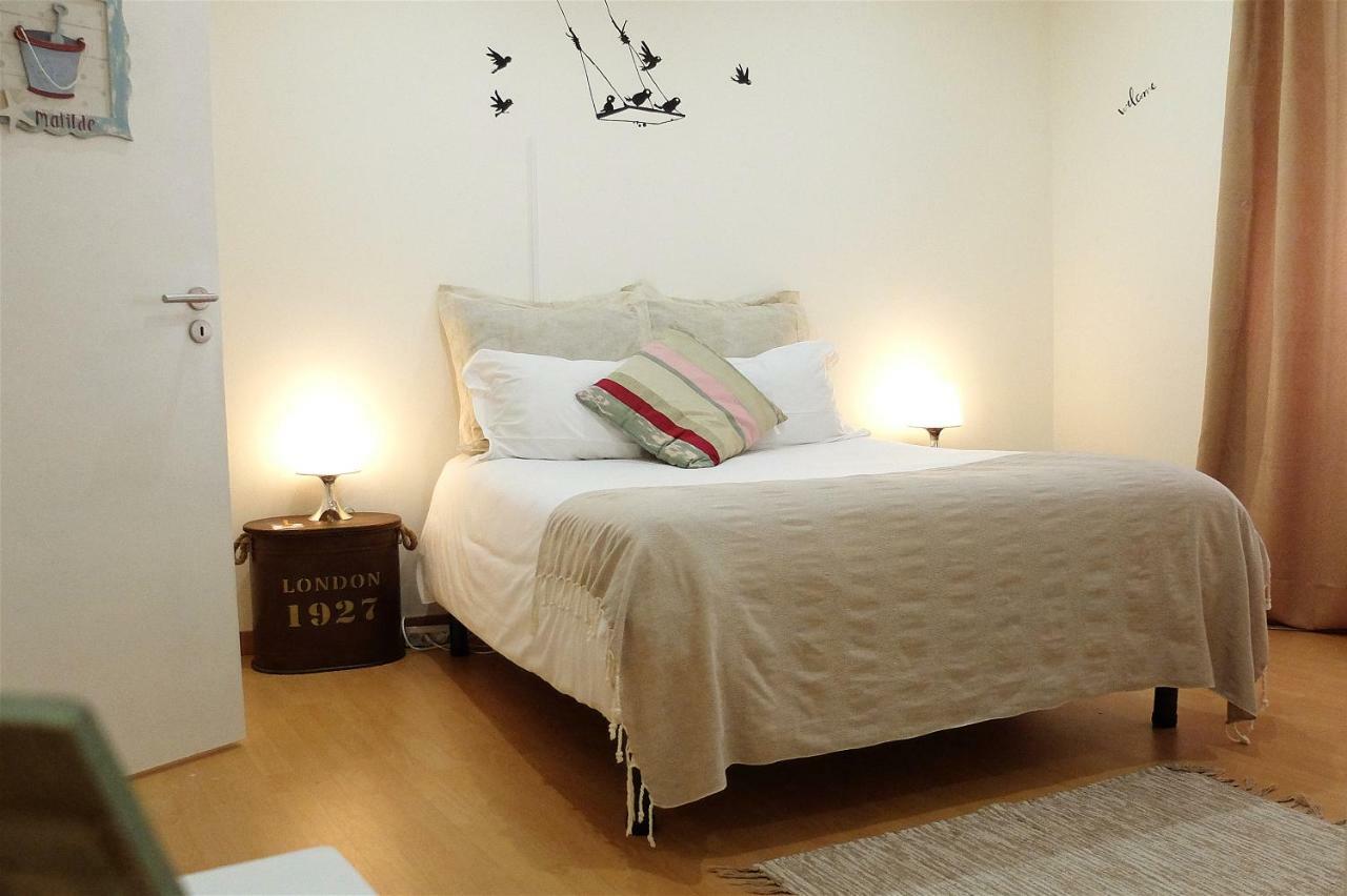 Family House Hostel Aveiro Luaran gambar
