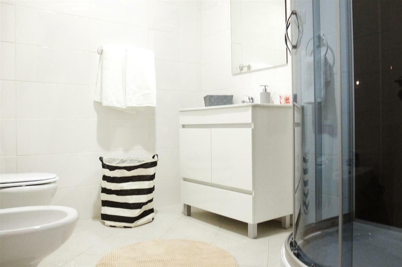 Family House Hostel Aveiro Luaran gambar